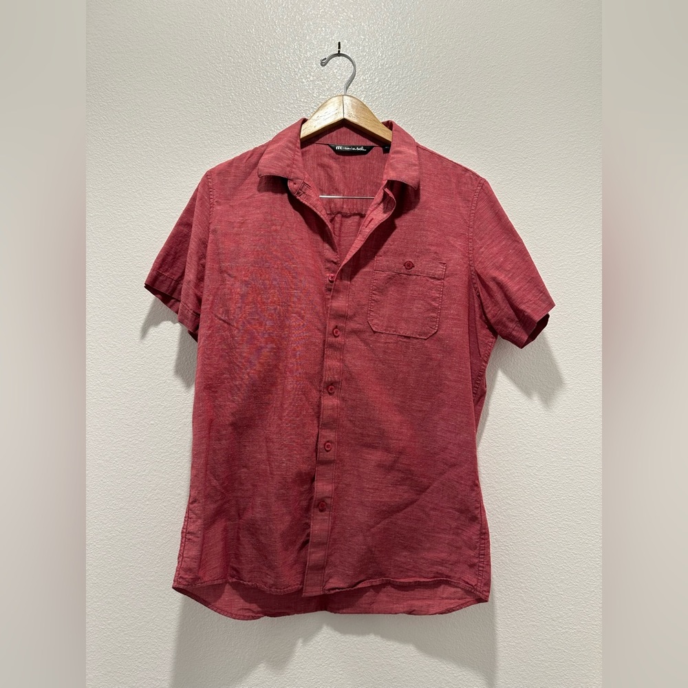 Travis Mathew - Men's Short Sleeve Button-Up - Medium